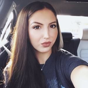 Meet your Posher, Anastasia